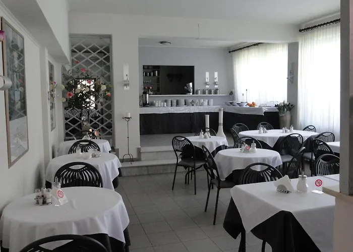 Danaos Hotel